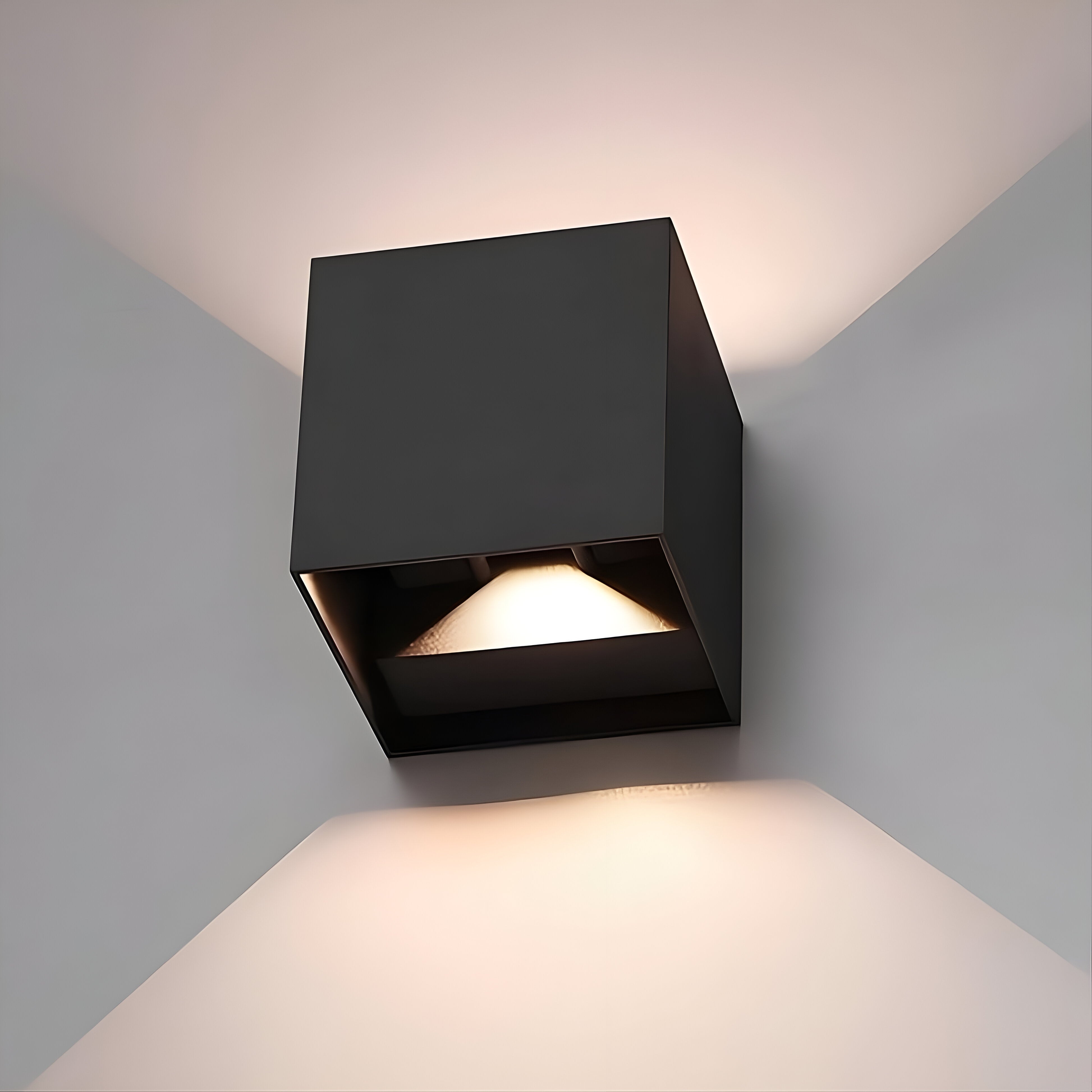 Taavita 2.0 - Modern LED Wall Lamp with Motion Sensor