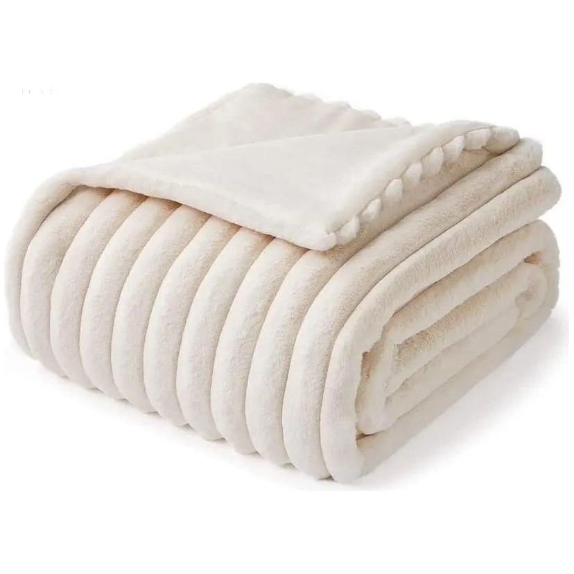 Taavita Luxury Blanket – Warm Throw Blanket for Lounging