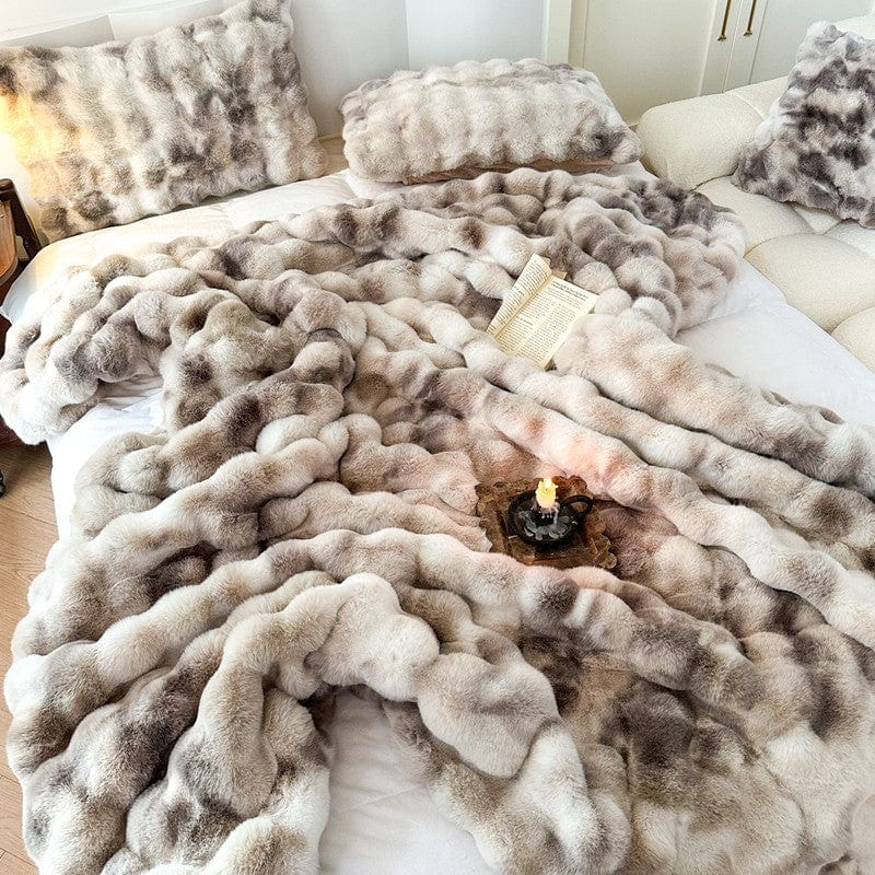 Soft Faux Fur Blanket with Batik Pattern – Taavita for Home