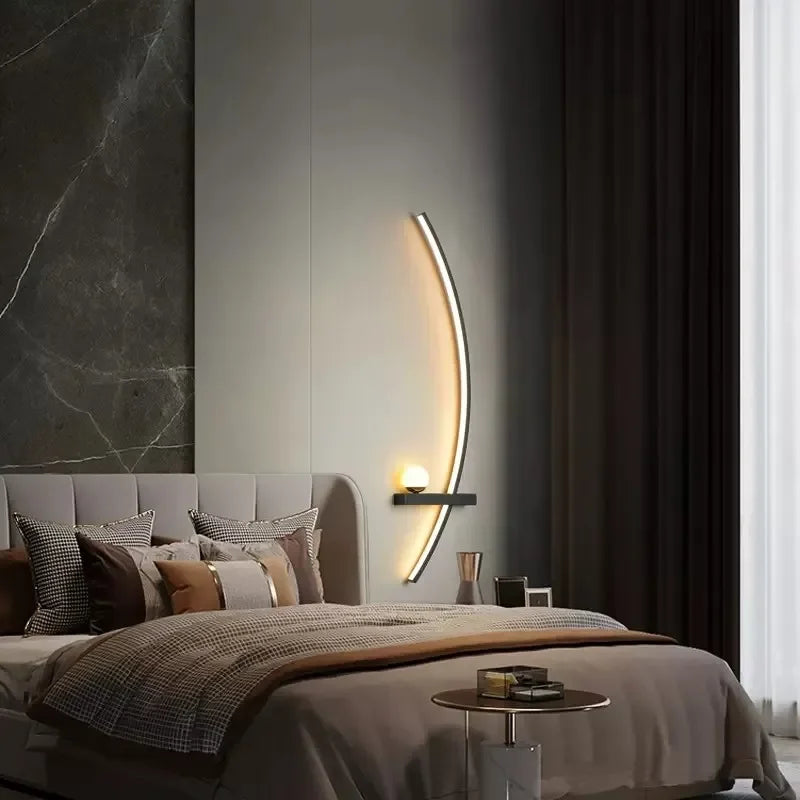 Taavita Wall Lamp Gold Black