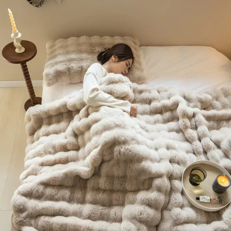 Taavita | Double-Sided Fleece Blanket for Extra Comfort