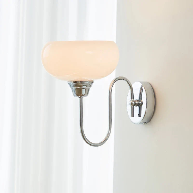 Taavita Wall Lamp in Retro Design