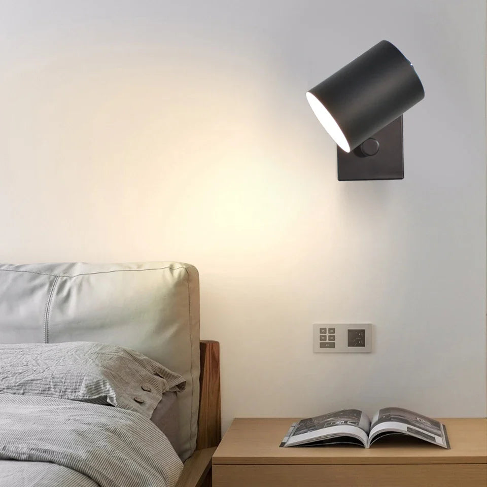 Swiveling Wall Lamp with Switch