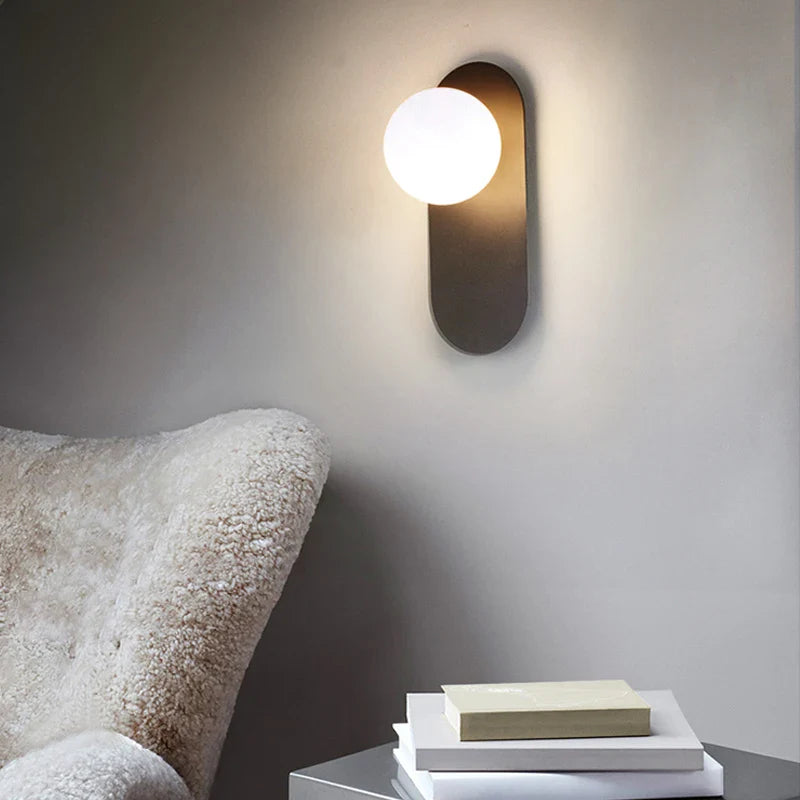 Taavita Wall Lamp White Black