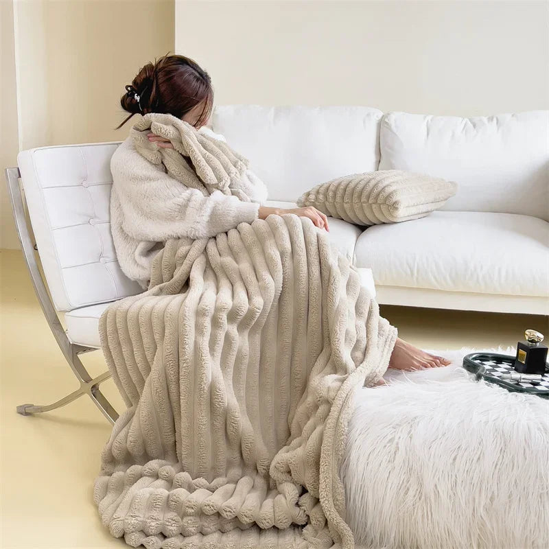 Taavita | Cozy Fleece Blanket for Ultimate Comfort