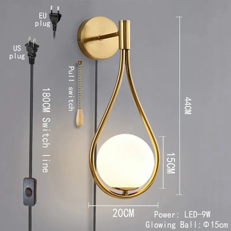 Taavita Wall Lamp with Plug Gold