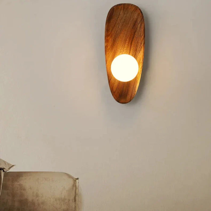 Taavita Natural Wooden Wall-Mounted Lamp