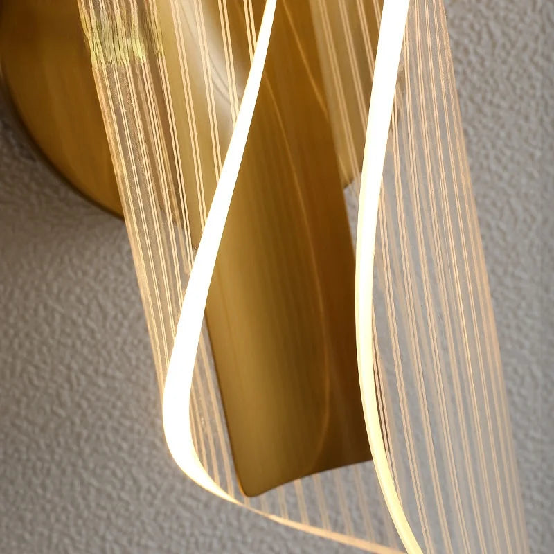 Taavita Wall Lamp Staircase - Glamorous Design in Glass and Gold