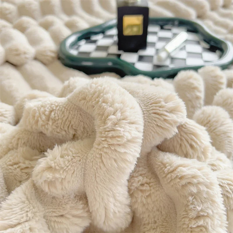 Taavita | Cozy Fleece Blanket for Ultimate Comfort