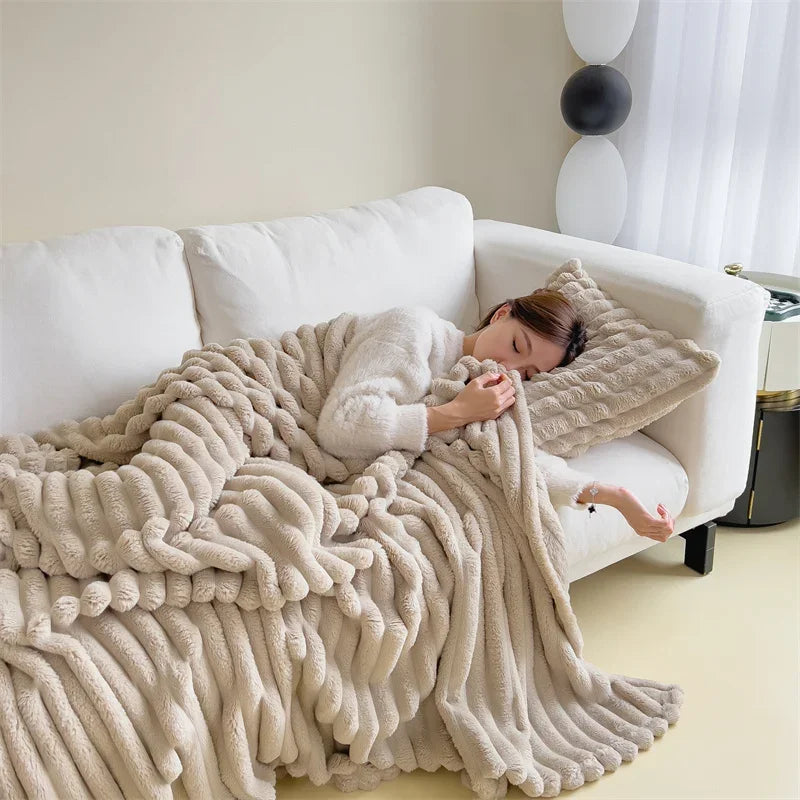 Taavita | Cozy Fleece Blanket for Ultimate Comfort