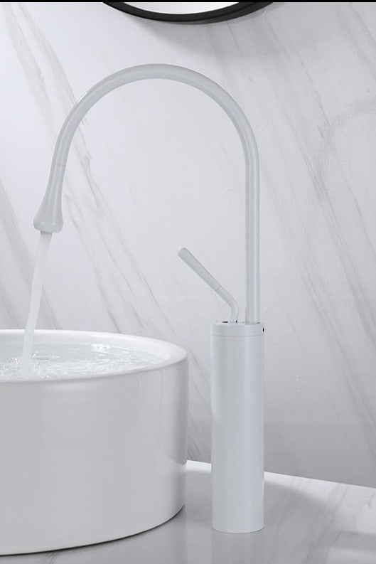 Taavita | Elegant Rotatable Faucet