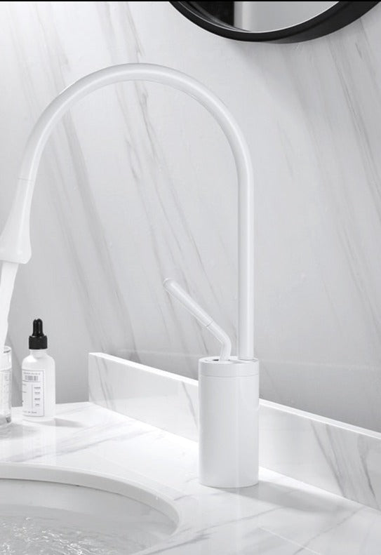 Taavita | Elegant Rotatable Faucet