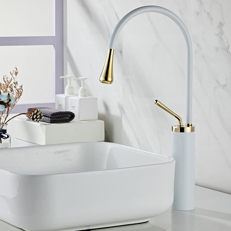 Taavita | Elegant Rotatable Faucet