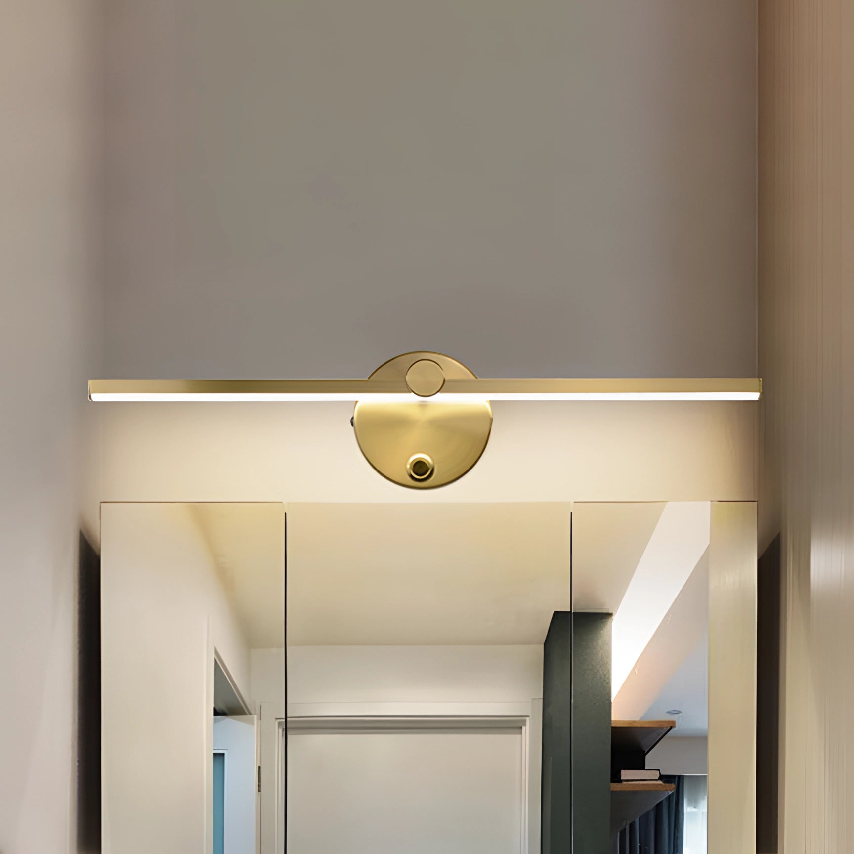 Modern LED wall sconce in brushed gold with a rectangular design, featuring a neutral light of 4000K, suitable for 220 V-240 V power supply in Great Britain and Australia.