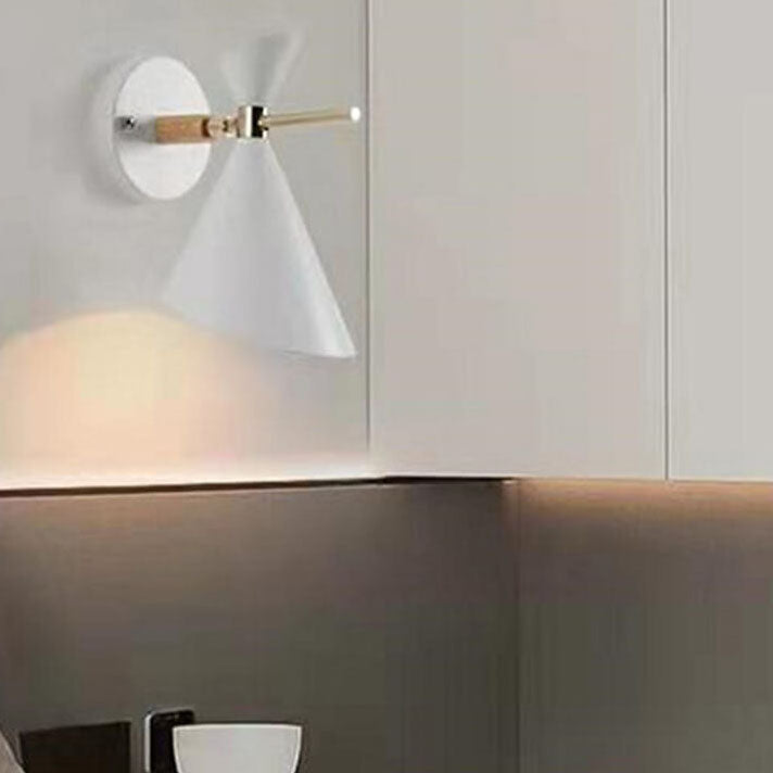 Taavita | Stylish Scandinavian Wall Lamp