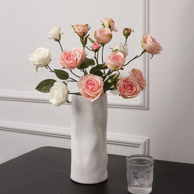 Taavita Ceramic Table Vase: Where Simplicity Meets Elegance