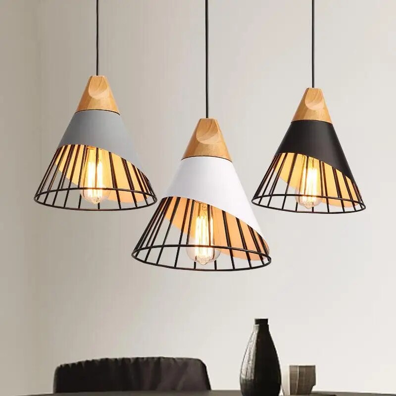 Taavita | Modern Pendant Light Made of Wood and Metal