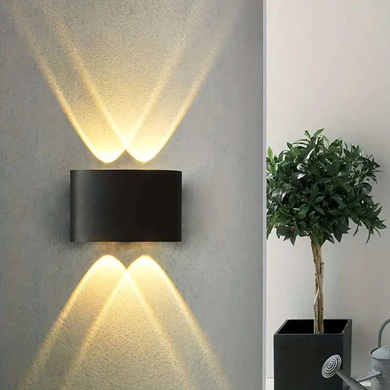 Taavita | Modern and Elegant 4W LED Wall Lamp