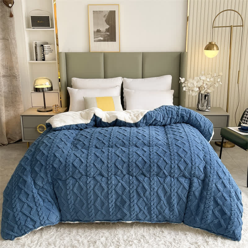 Taavita Soft Jacquard Blanket