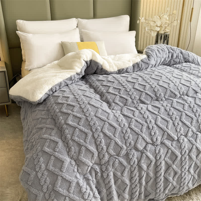 Taavita Soft Jacquard Blanket