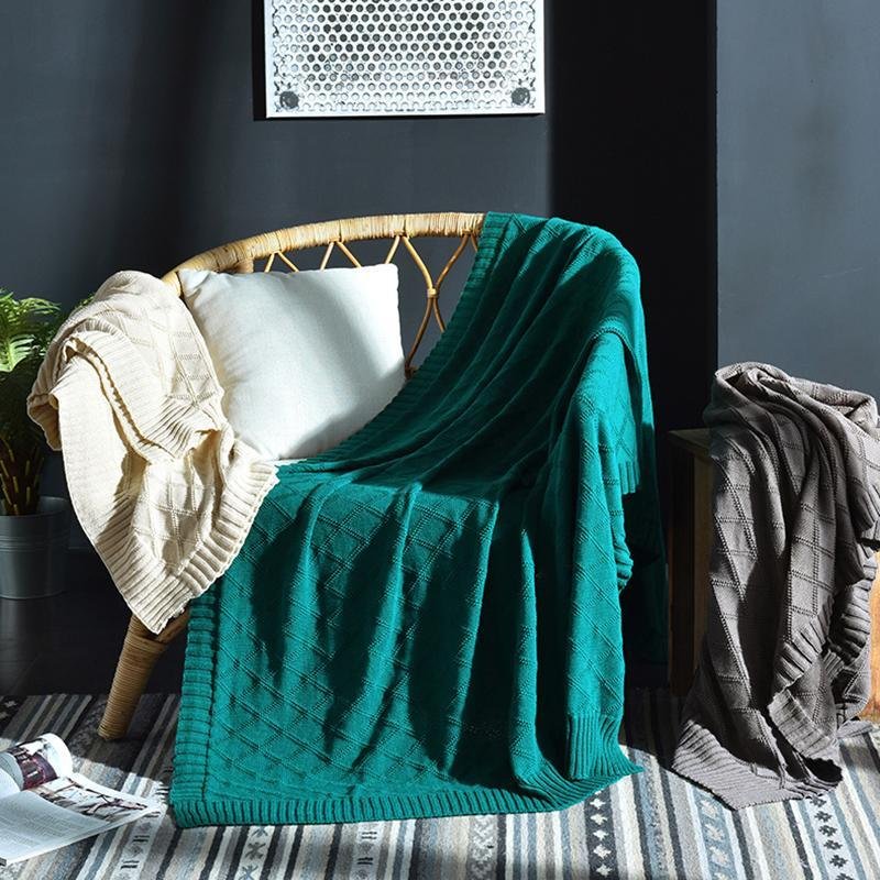 Soft Blanket Made of 100% Cotton for Keeping Warm and Decoration - dazuma