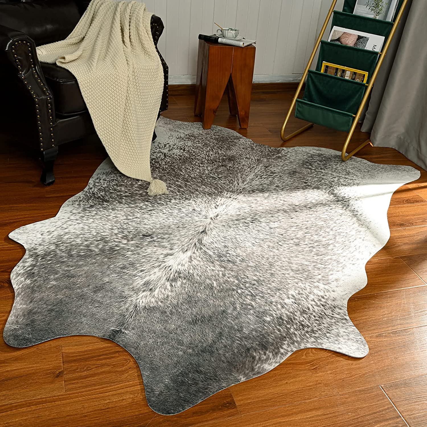 Taavita - Luxe Premium Cow Print Carpet