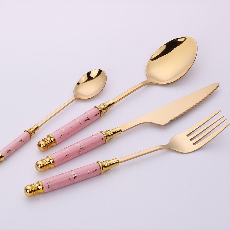 Taavita Cutlery Set