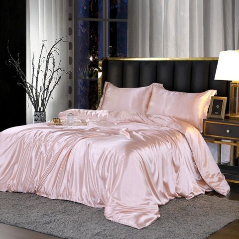 4 Piece Super Soft Luxury Silk Bedding Set (1 Flat Sheet + 1 Duvet Cover + 2 Pillowcases)