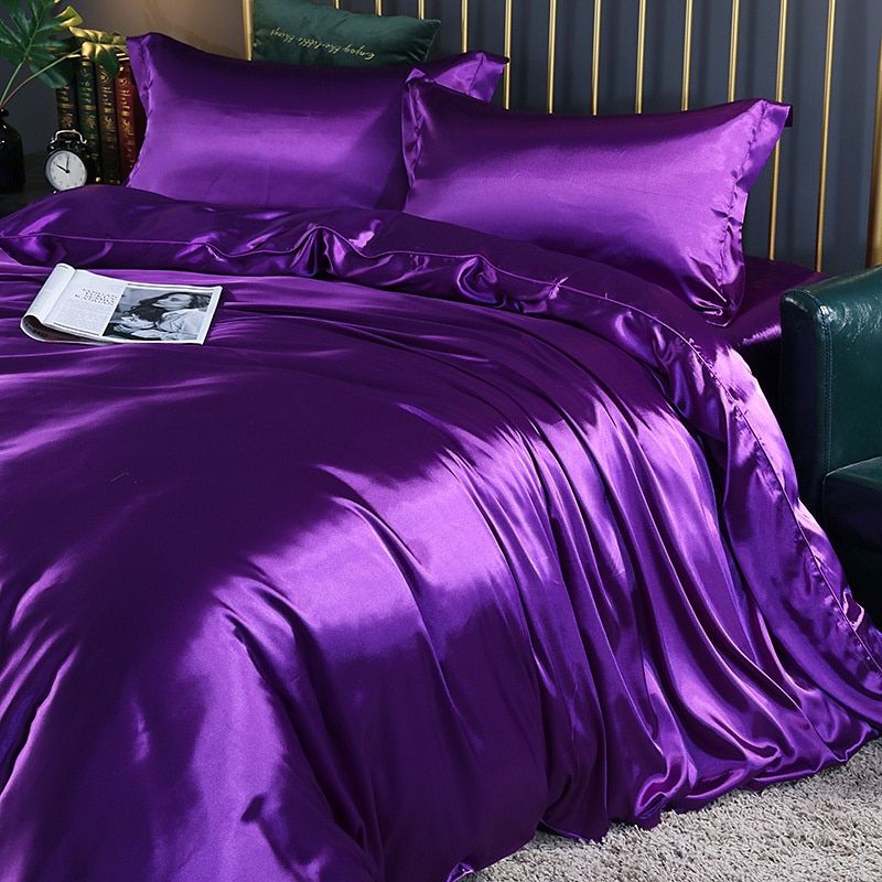 4 Piece Super Soft Luxury Silk Bedding Set (1 Flat Sheet + 1 Duvet Cover + 2 Pillowcases)