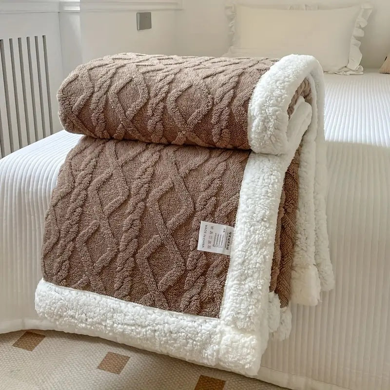 Taavita - Ultra-Cozy, Fluffy Blanket