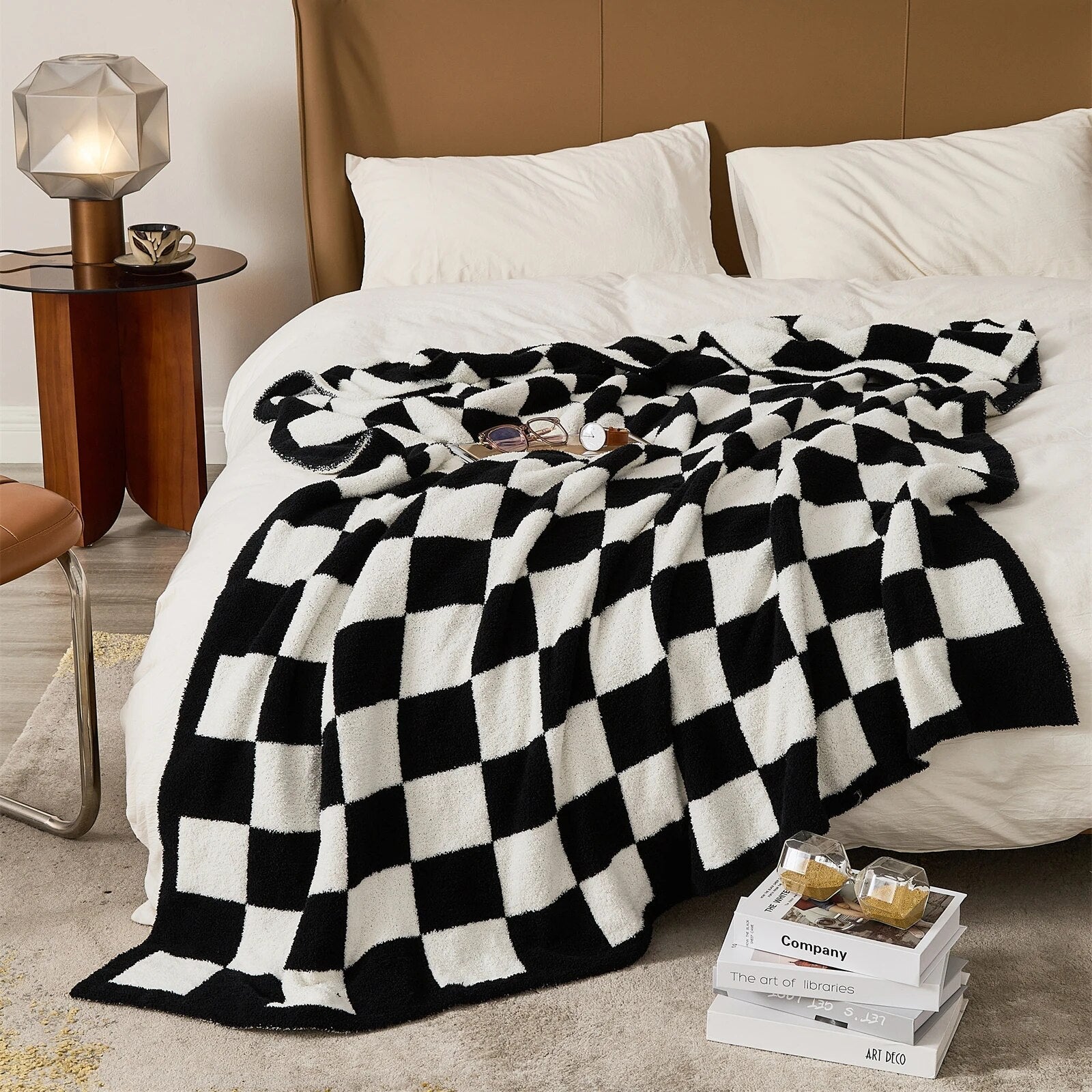 Taavita Colored Checkered Blanket – Stylish Plaid Blanket