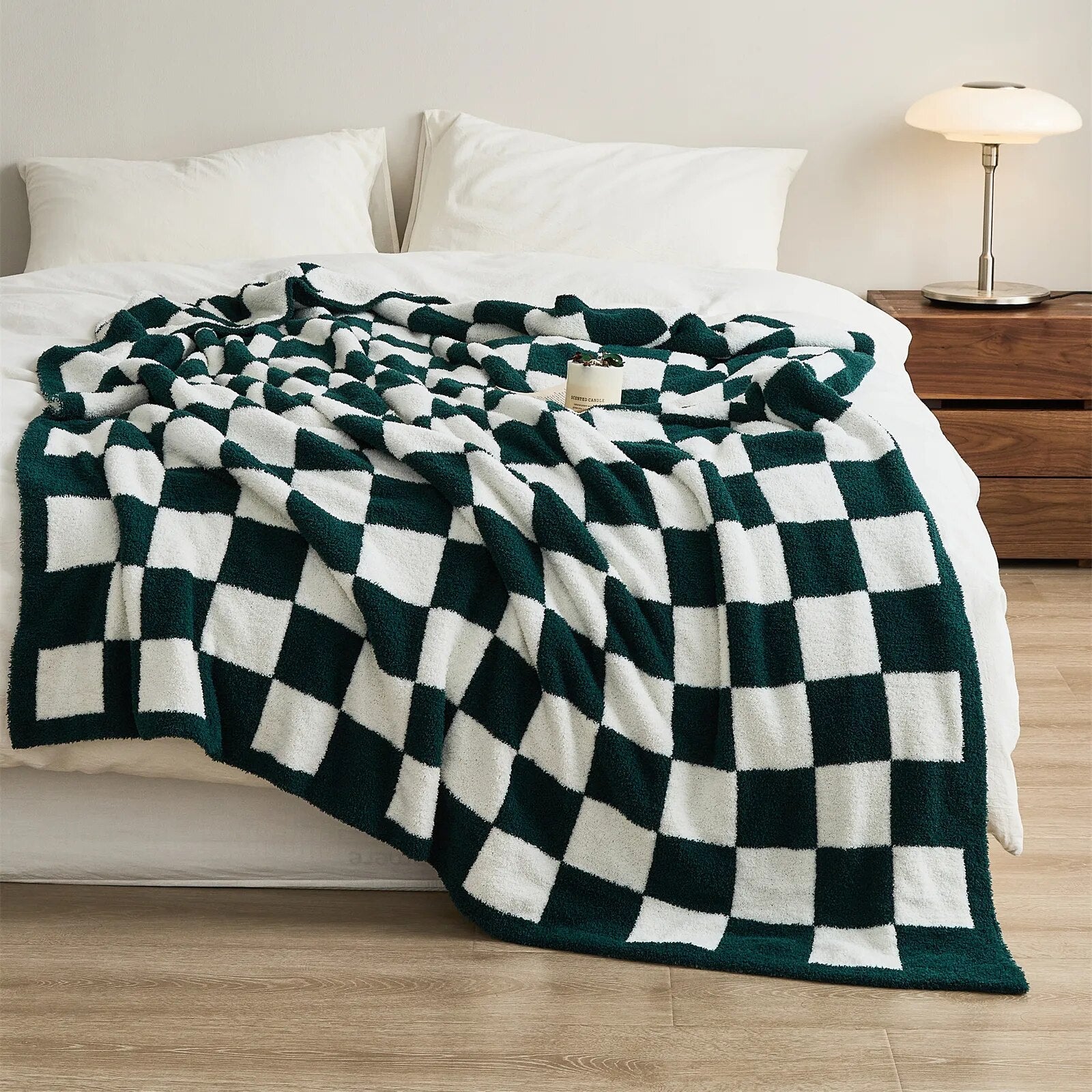 Taavita Colored Checkered Blanket – Stylish Plaid Blanket