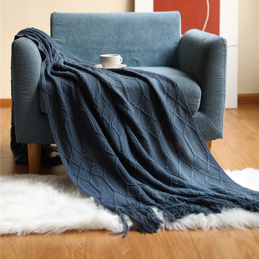 Taavita Style Sofa Knitted Blanket