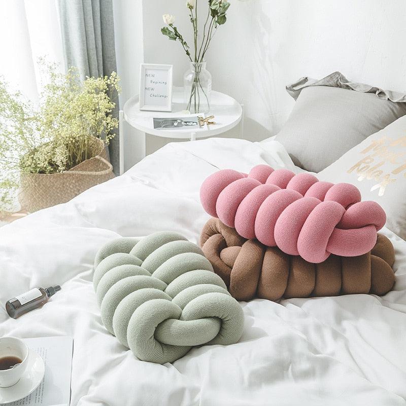 Taavita Handmade Knot Pillow