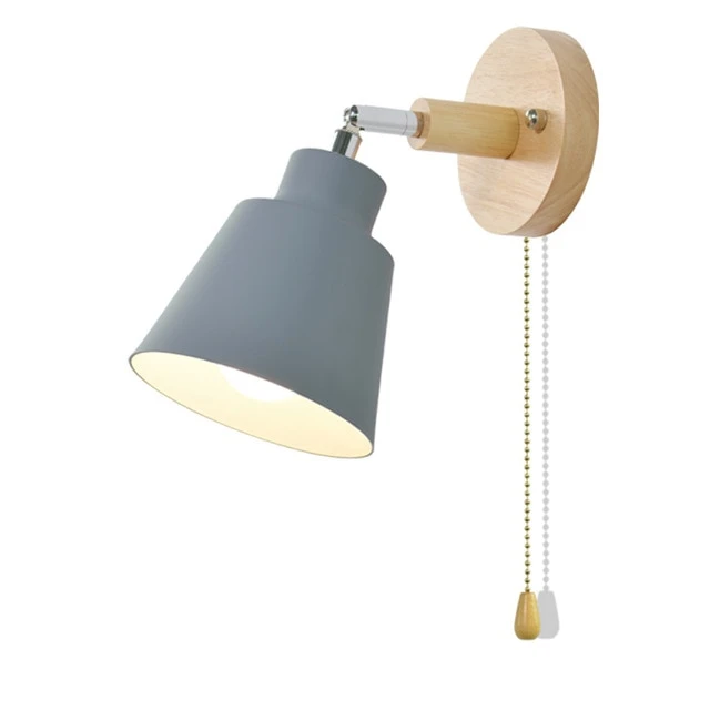 Adjustable Wall Lamp with Pull Chain Switch - Stylish Lighting for Any Space