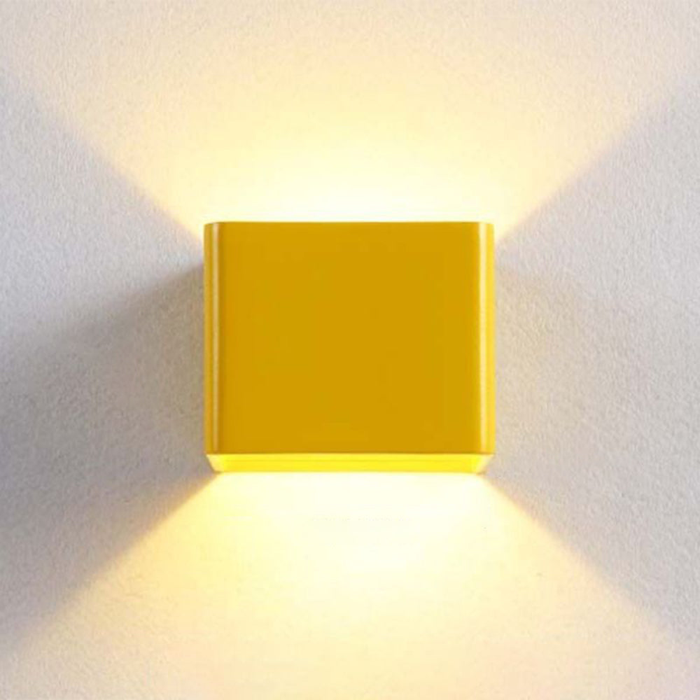 Modern Square Wall Lamp - Stylish Lighting for Your Bedroom