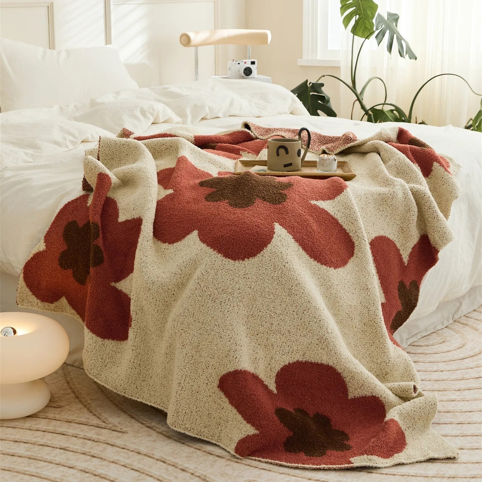 Taavita Flower Pattern Cuddle Blanket