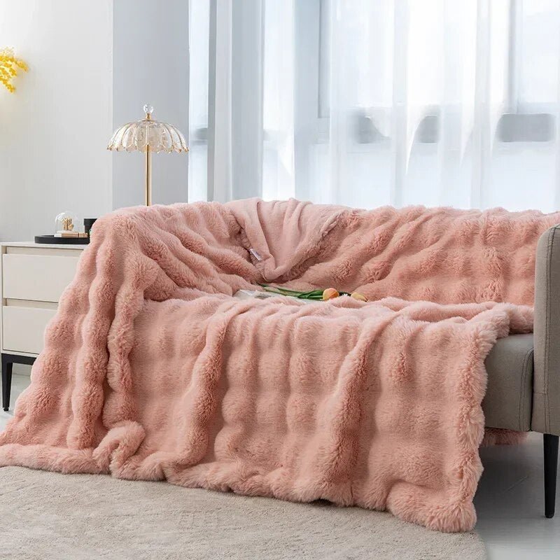 Taavita Ultra-Soft Plush Winter Blanket for Coziness