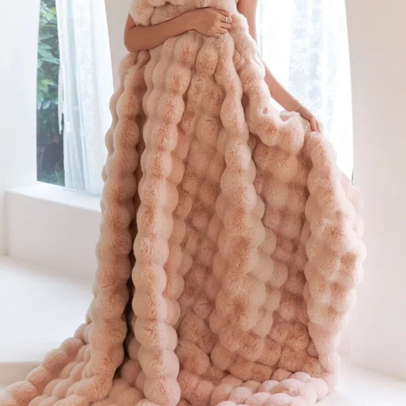 Taavita Ultra-Soft Plush Winter Blanket for Coziness